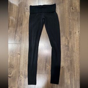 Victoria’s Secret fold over legging
